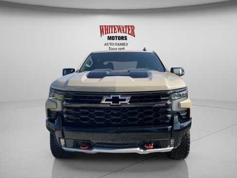 Used 2022 Chevrolet Silverado 1500 ZR2 w/ Technology Package image 8