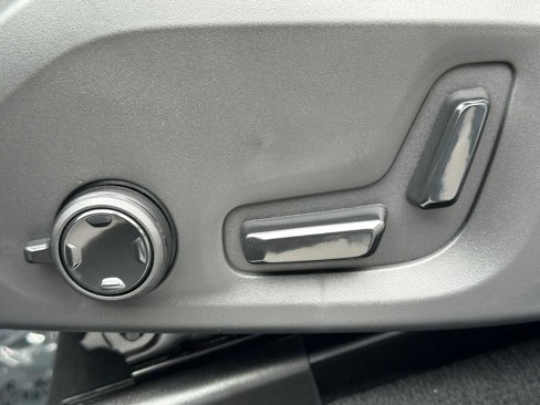 New 2026 Volvo XC60 B5 Ultra w/ Protection Package Premier image 20