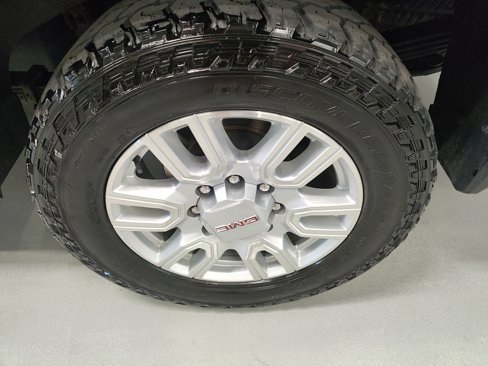 Used 2021 GMC Sierra 2500 Denali image 17