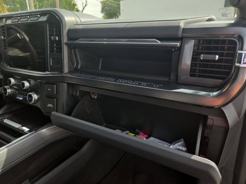 Used 2024 Ford F250 Lariat image 40