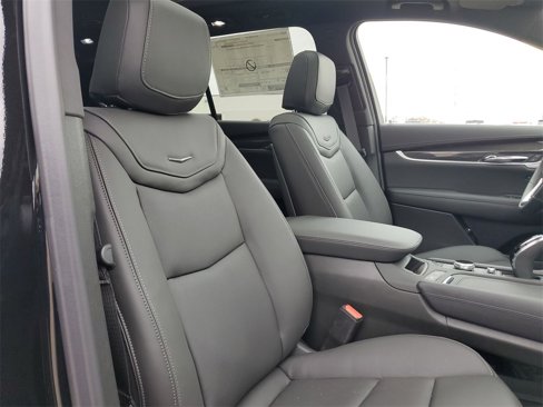 New 2025 Cadillac XT6 Sport w/ Technology Package image 29