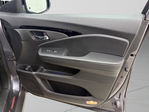 Used 2022 Honda Pilot Elite image 33