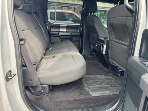 Used 2016 Ford F150 XLT w/ Equipment Group 302A Luxury image 26