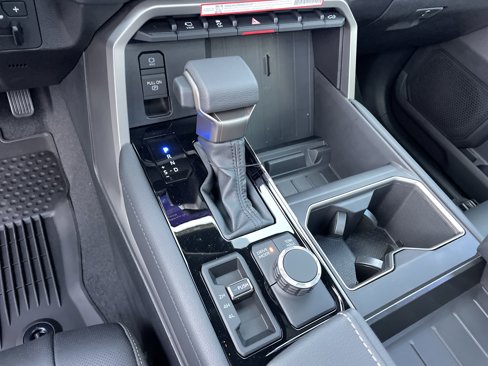 New 2026 Toyota Tundra Limited image 11