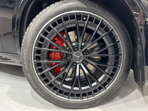 New 2026 Mercedes-Benz GLC 43 AMG 4MATIC image 9