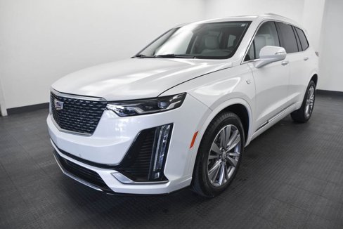 Used 2024 Cadillac XT6 Premium Luxury w/ LPO, Floor Liner Package image 3