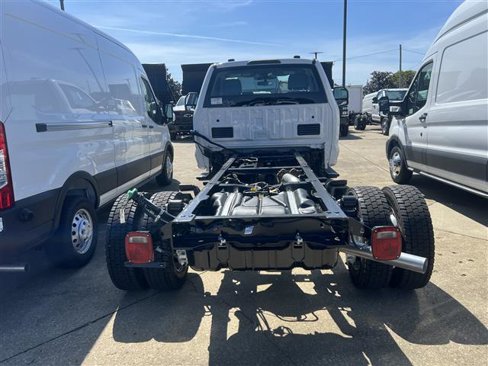 New 2025 Ford F550 4x4 Regular Cab Super Duty image 4