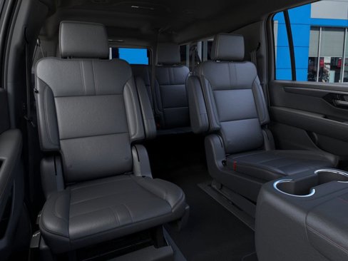 New 2026 Chevrolet Suburban RST image 18