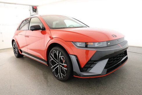 Used 2025 Hyundai Ioniq 5 N image 3