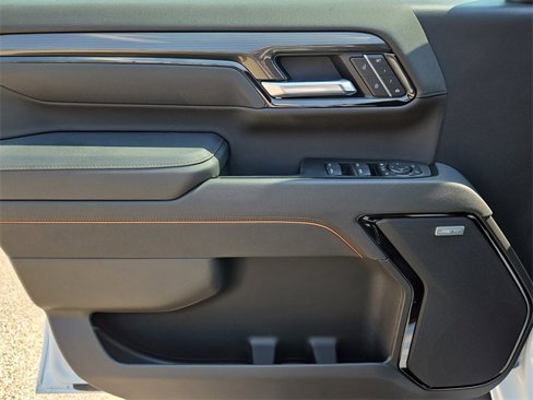 New 2026 GMC Sierra 2500 AT4 w/ AT4 Premium Plus Package image 11