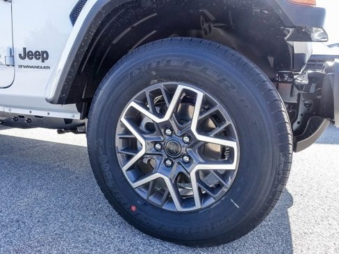 New 2025 Jeep Wrangler Sahara w/ Technology Group image 4