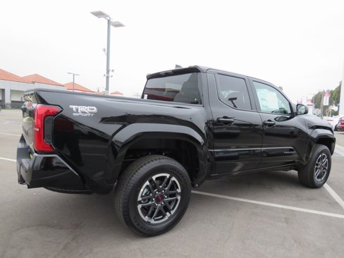 New 2025 Toyota Tacoma TRD Sport image 16