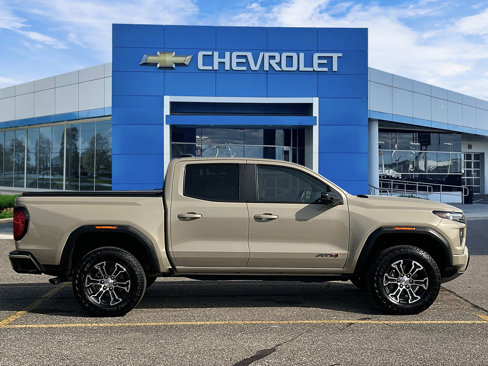 Certified 2024 GMC Canyon AT4 w/ AT4 Premium Package image 7
