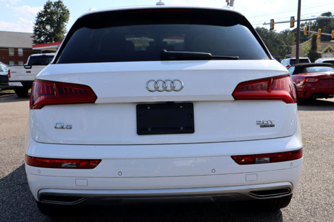 Used 2018 Audi Q5 Prestige w/ Prestige Package image 6