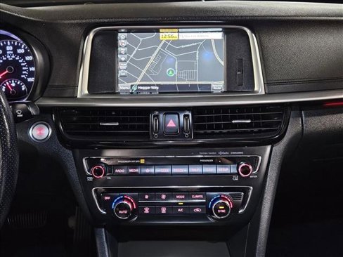 Used 2020 Kia Optima SX image 15