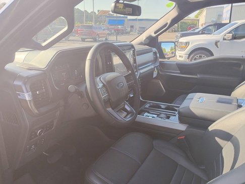 New 2025 Ford F150 Platinum w/ Equipment Group 702A High image 38