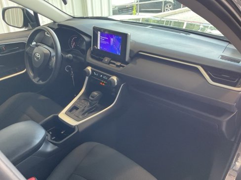Used 2024 Toyota RAV4 LE image 20