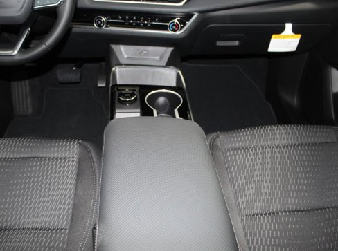 New 2026 Chevrolet Equinox LT image 12