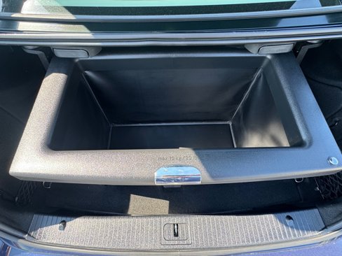 Used 2014 Mercedes-Benz E 350 4MATIC Sedan w/ Premium 1 Package image 10
