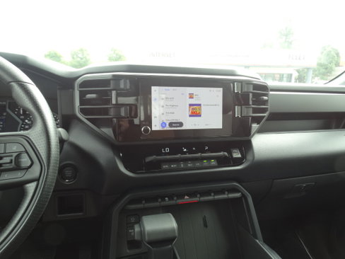 New 2026 Toyota Tundra SR image 18