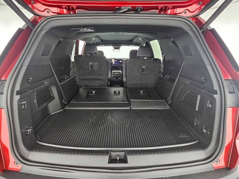 New 2026 Chevrolet Traverse LT w/ Enhanced Driving Package image 16