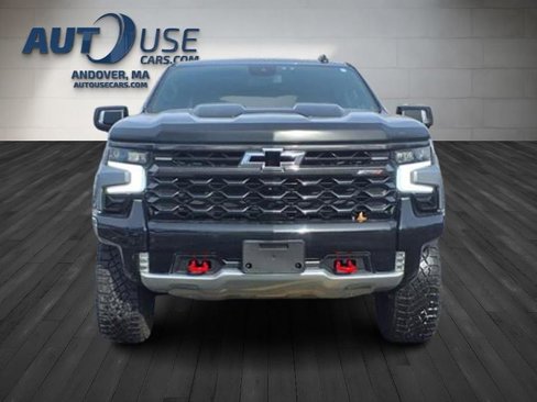 Used 2023 Chevrolet Silverado 1500 ZR2 image 2