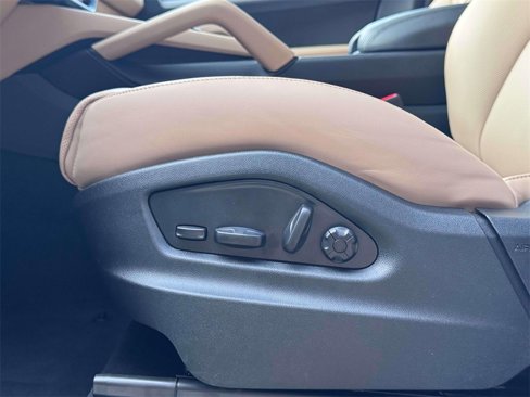 New 2026 Porsche Cayenne Coupe image 15