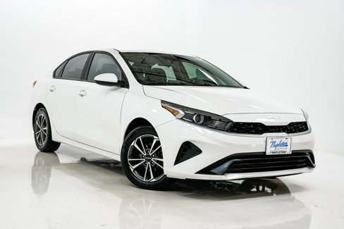 Used 2023 Kia Forte LXS image 5
