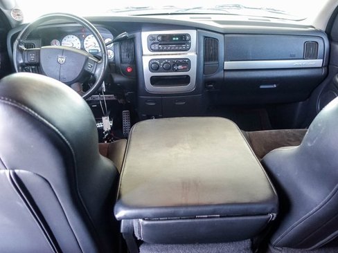 Used 2005 Dodge Ram 1500 Truck 2WD Quad Cab image 22