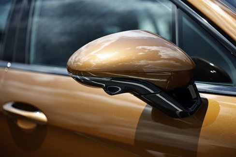 New 2025 Porsche Panamera 4 image 16