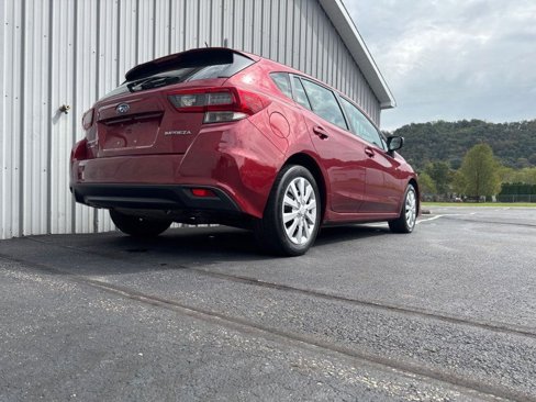 Used 2020 Subaru Impreza 2.0i image 8