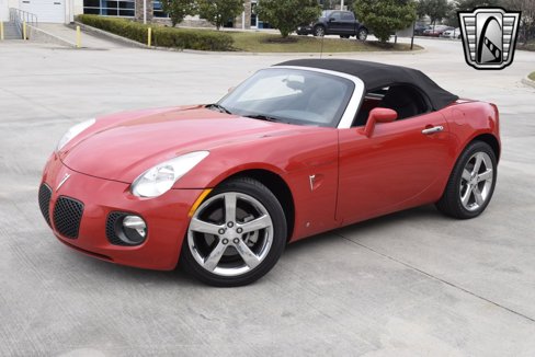 Used 2007 Pontiac Solstice GXP w/ Premium Package image 12