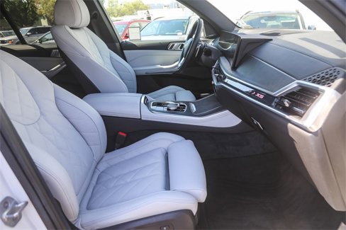Used 2024 BMW X5 sDrive40i w/ Premium Package image 17