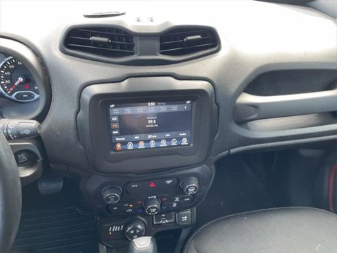 Certified 2020 Jeep Renegade Trailhawk w/ Cold Weather Group image 22