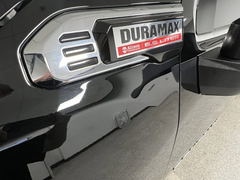 Used 2024 GMC Sierra 3500 Denali w/ Technology Package image 16