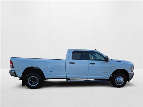 Used 2024 RAM 3500 Big Horn image 4