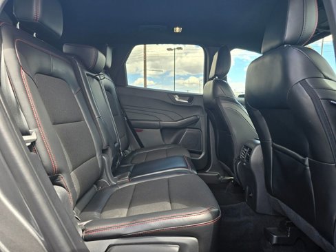 Used 2024 Ford Escape ST-Line image 14