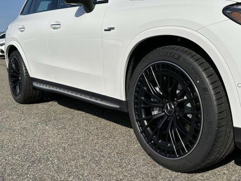 New 2025 Mercedes-Benz GLC 43 AMG 4MATIC image 11