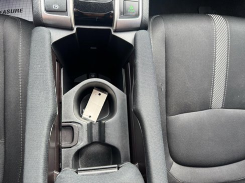 Used 2017 Honda Civic EX-T image 16