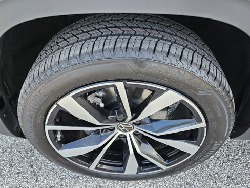 New 2025 Volkswagen Atlas SEL Premium R-Line image 27