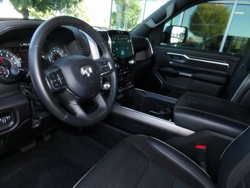 Used 2024 RAM 1500 Laramie image 19