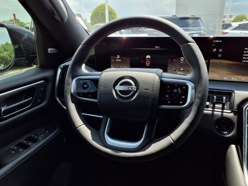 New 2025 Nissan Armada Platinum Reserve image 14