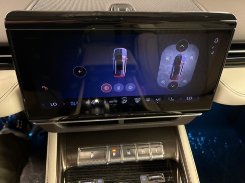 New 2025 Lincoln Nautilus Black Label w/ Jet Appearance Package image 12