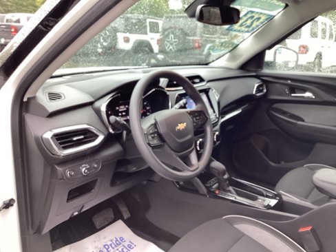 Certified 2023 Chevrolet TrailBlazer LT w/ Convenience Package image 24