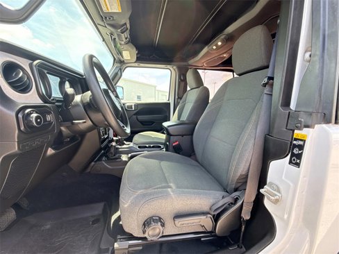 Used 2024 Jeep Wrangler Sport image 13