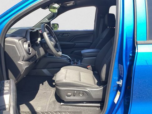Used 2024 Chevrolet Colorado Trail Boss w/ LPO, Dark Essentials Package image 9