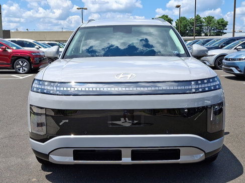 New 2026 Hyundai Ioniq 9 SEL image 2