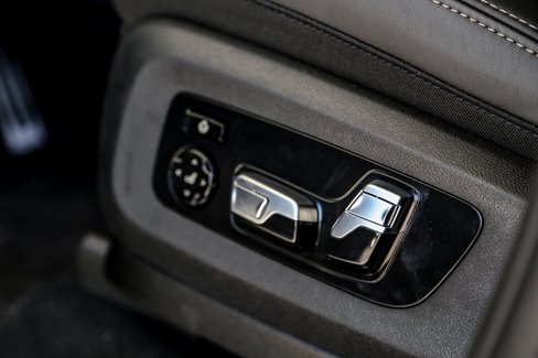 New 2026 BMW X7 xDrive40i w/ Executive Package image 19