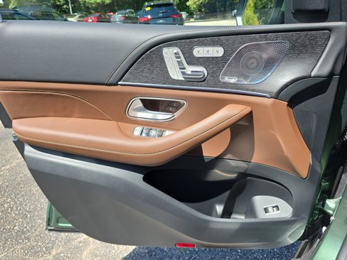 New 2026 Mercedes-Benz GLS 450 4MATIC image 28