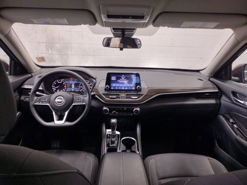 Used 2023 Nissan Altima 2.5 SV image 28